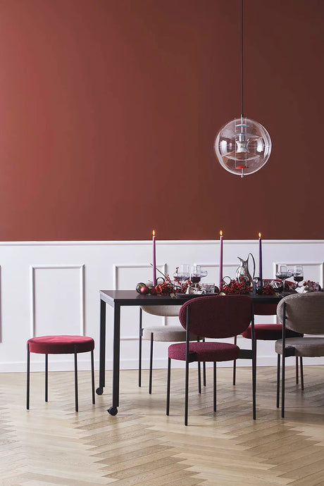 Serie 430 skammel, sort af Verner Panton - Stofgruppe 1 - Jacobsen Plus