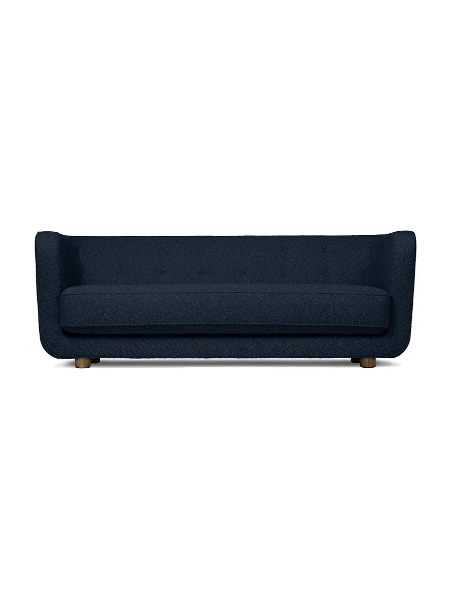 Vilhelm Sofa fra Audo Copenhagen - Stof / Sacho Zero, 006 / Røget eg - Jacobsen Plus