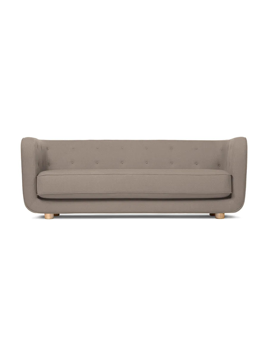 Vilhelm Sofa fra Audo Copenhagen - Stof / Vidar 3, 143 / Eg - Jacobsen Plus