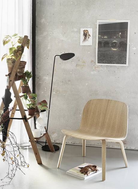 Leaf Floor Lamp fra Muuto - White - Jacobsen Plus
