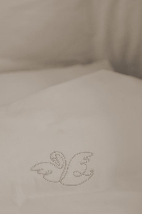 Baby Sengetøj Svane - Clay fra We Are Bitte - 2 - Jacobsen Plus