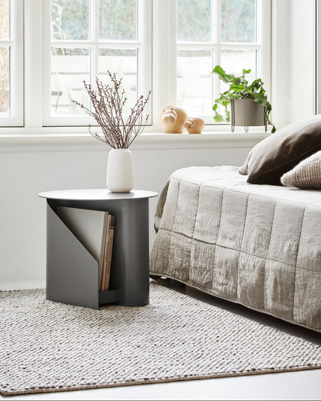 Sentrum Side Table fra Woud - Dusty green - Jacobsen Plus