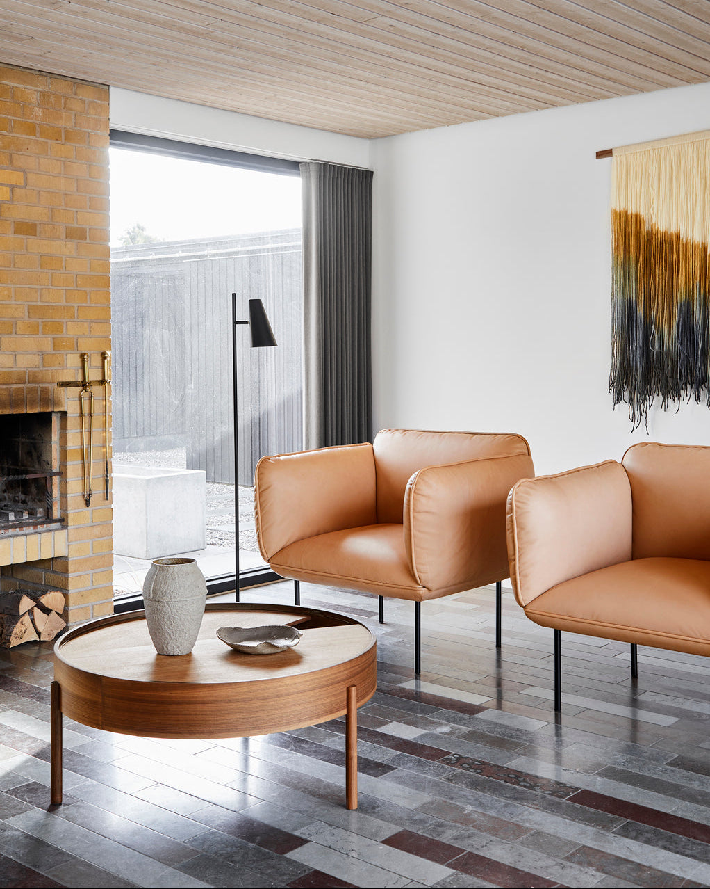 Arc Coffee Table, Ø 89 cm fra Woud - 2 - Jacobsen Plus