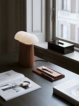 Nova Table Lamp, walnut fra Woud - 5 - Jacobsen Plus