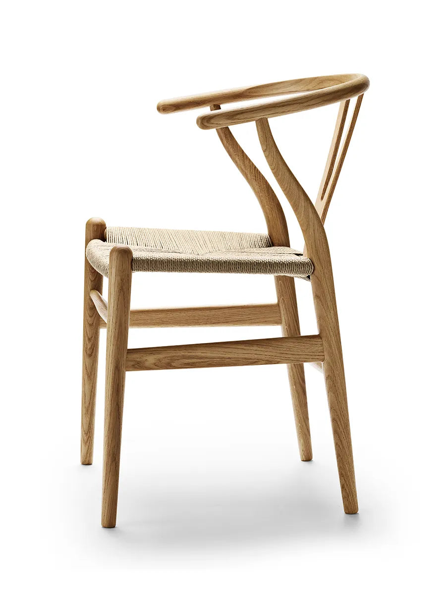 Y-stol CH24, eg olie af Hans J. Wegner