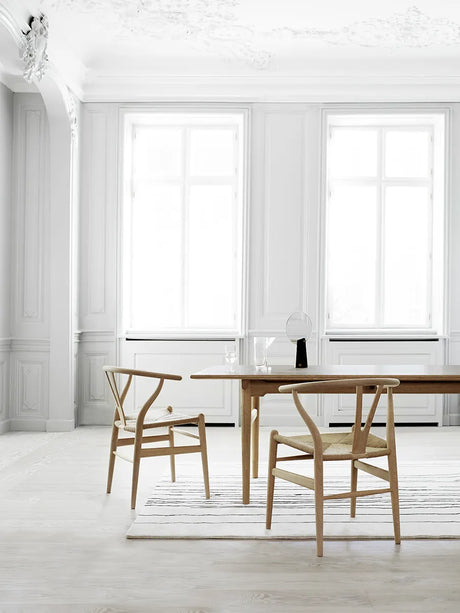 CH327 Spisebord, 248 cm fra Carl Hansen & Søn - Bøg / Sæbe - Jacobsen Plus
