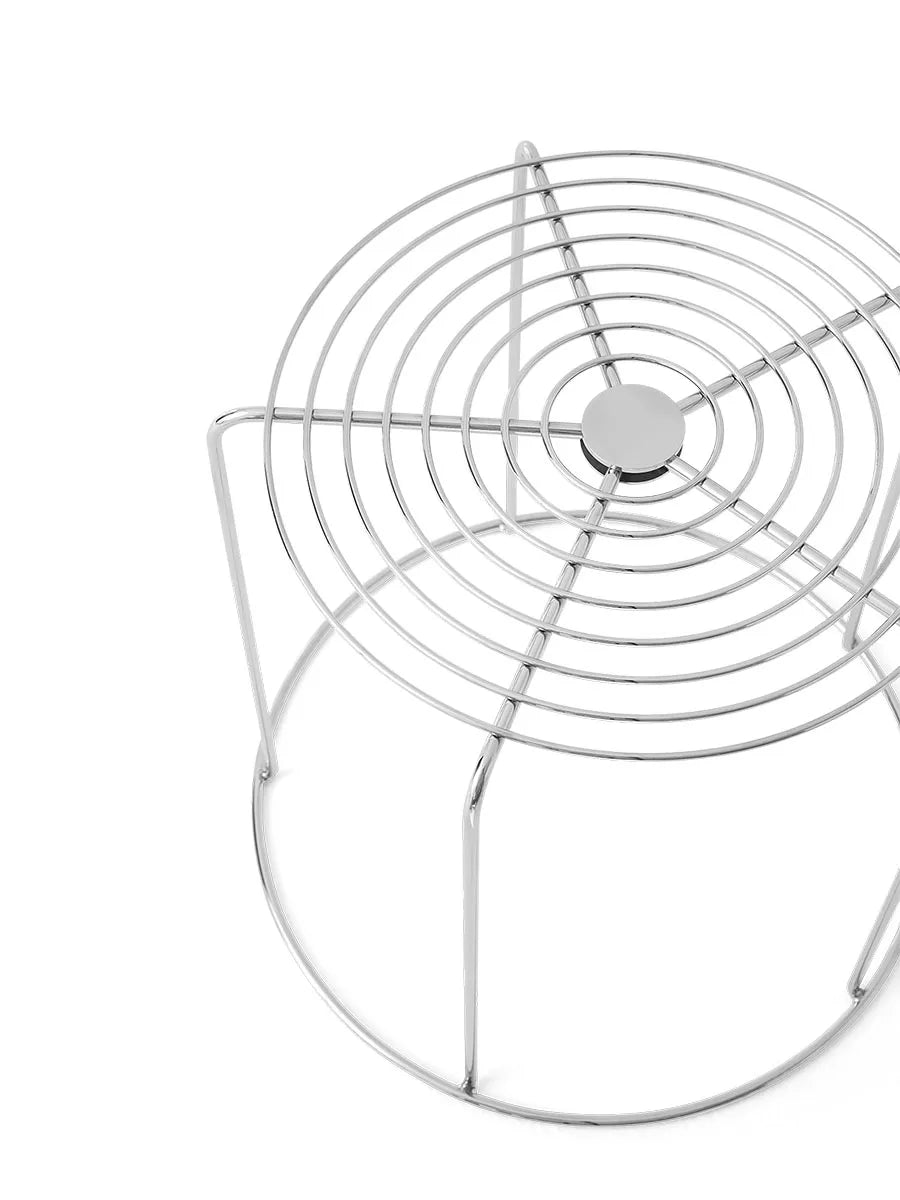 Wire Stool VP11 af Verner Panton