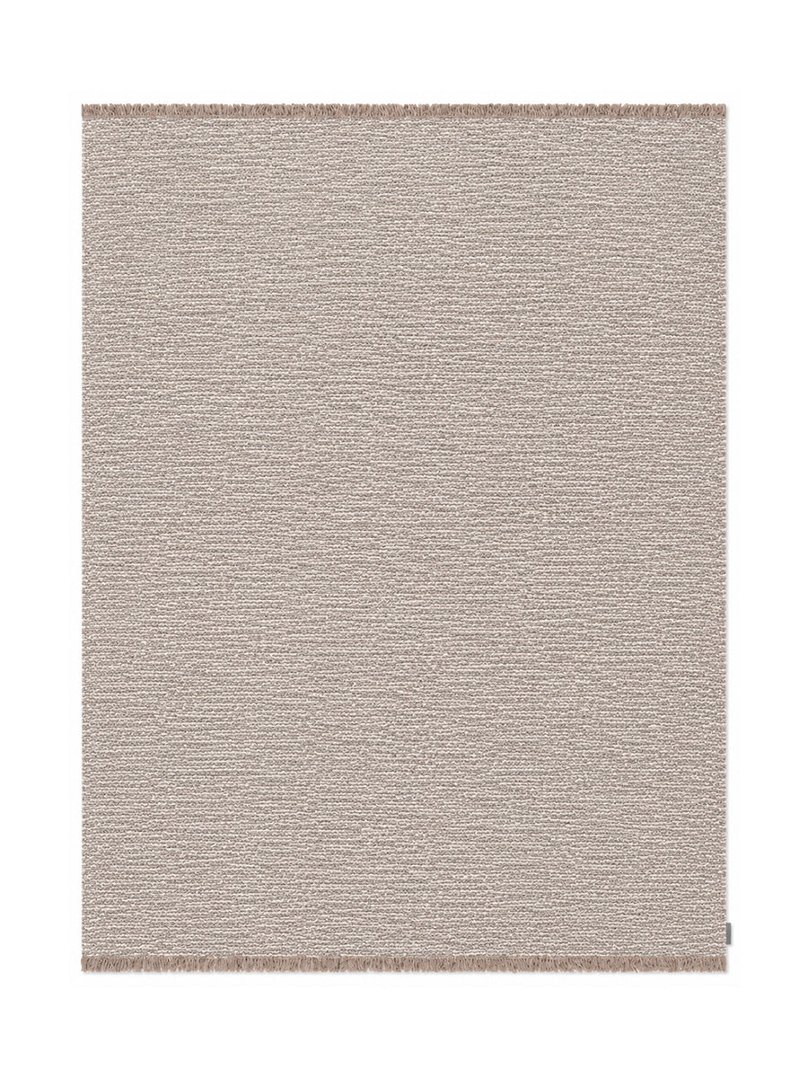 Yield Melange Naturally Coloured Fringes tæppe, 0152 fra Kvadrat - 1 - Jacobsen Plus
