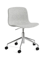 About a Chair AAC51 fra Hay