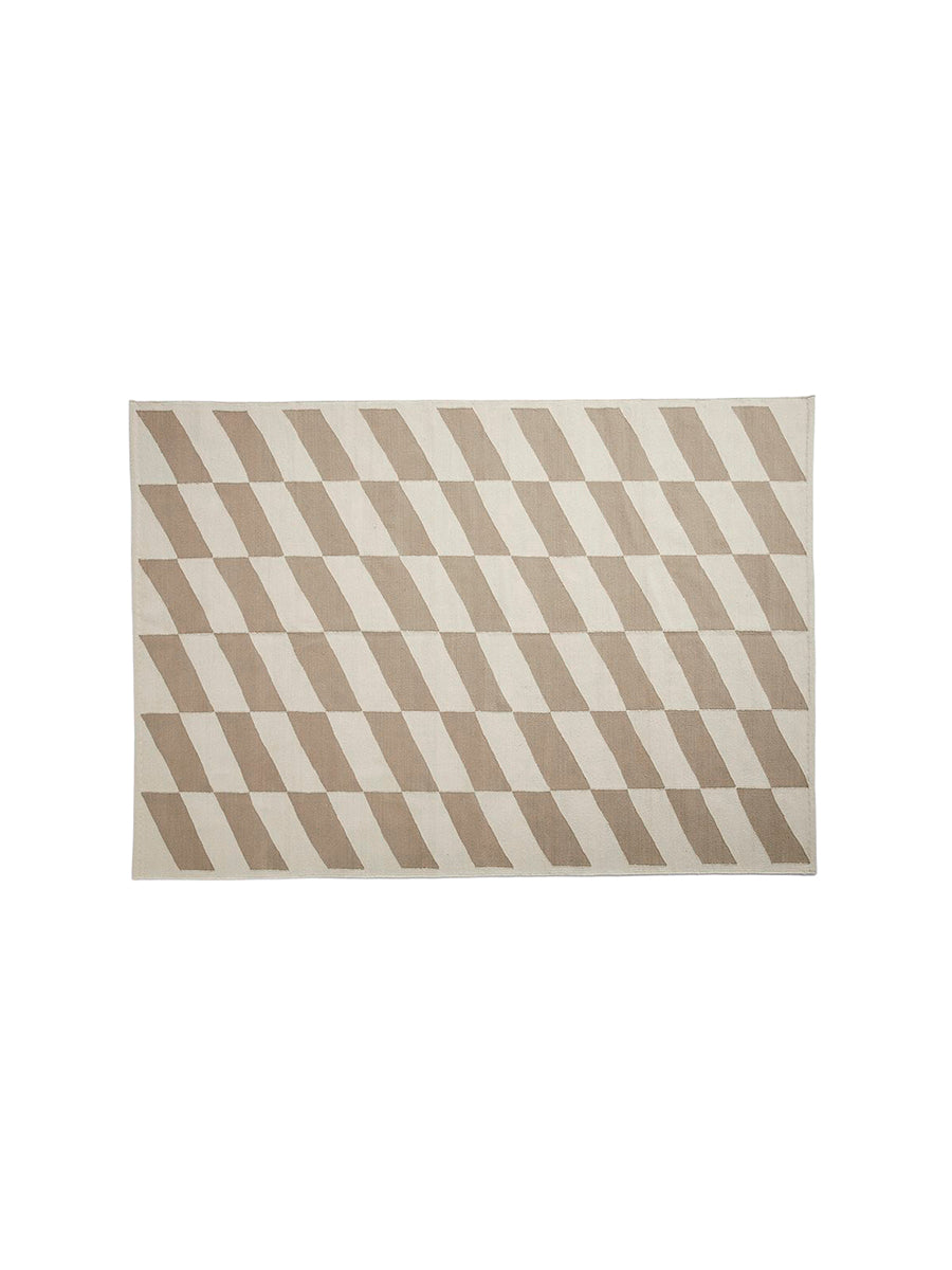 Shift Kelim Rug, 170 x 240 cm fra Hay - Beige - Jacobsen Plus