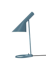 AJ bordlampe fra Louis Poulsen - Dusty Blue - Jacobsen Plus