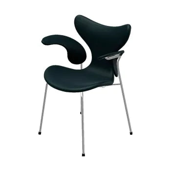 3208 Liljen med armlæn af Arne Jacobsen - Soft læder / Sort - Jacobsen Plus