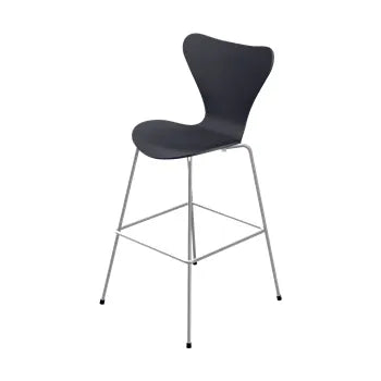 3197 Høj Barstol af Arne Jacobsen - Uden polstring / Farvet ask / Sort - Jacobsen Plus