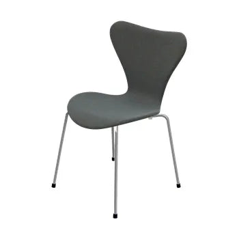 3107 Serie 7, fuldpolstret af Arne Jacobsen - Remix / 852 Rust blue - Jacobsen Plus