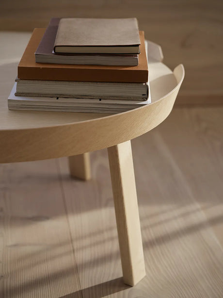 Around Coffee Table, large fra Muuto - 2 - Jacobsen Plus