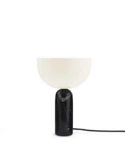 Kizu Bordlampe Small, Black Marble fra New Works