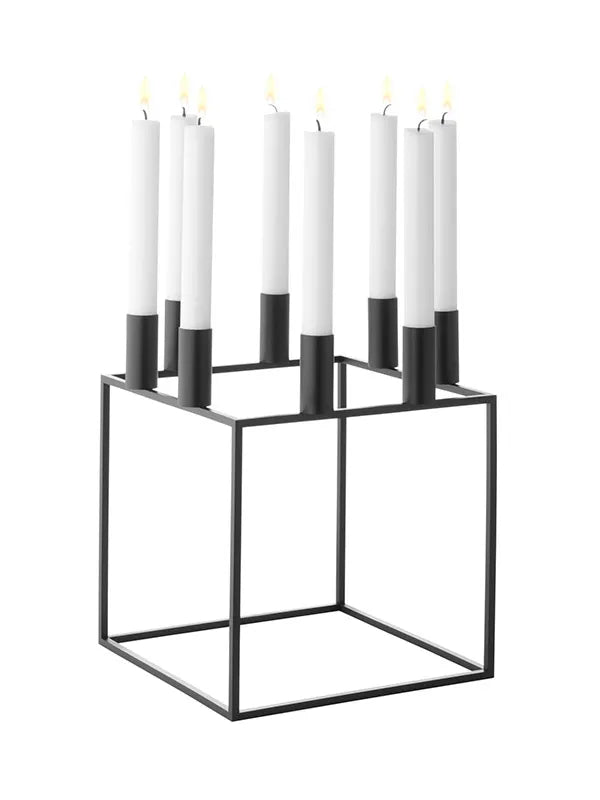 Kubus 8 Lysestage, sort fra Audo Copenhagen