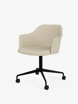 Rely HW51 Stol fra &Tradition - Canvas 226 / Black aluminium - Jacobsen Plus