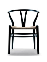 Y-stol CH24, sort bøg af Hans J. Wegner
