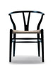 Y-stol CH24, sort bøg af Hans J. Wegner