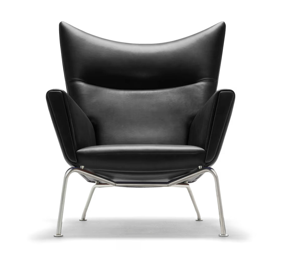 CH445 Wing Chair af Hans J. Wegner - Læder: Thor 301 - Jacobsen Plus