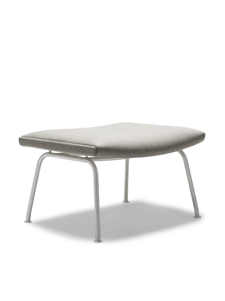 CH446 Skammel af Hans J. Wegner - Tekstil: Mood 1101 - Jacobsen Plus