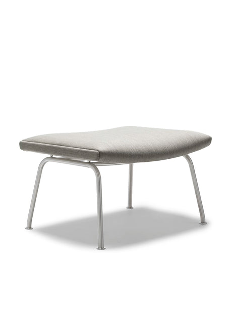 CH446 Skammel af Hans J. Wegner - Tekstil: Mood 1101 - Jacobsen Plus