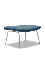 CH446 Skammel af Hans J. Wegner - Tekstil: Mood 4102 - Jacobsen Plus