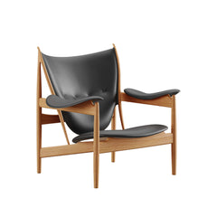 Høvdingestol, eg olie af Finn Juhl