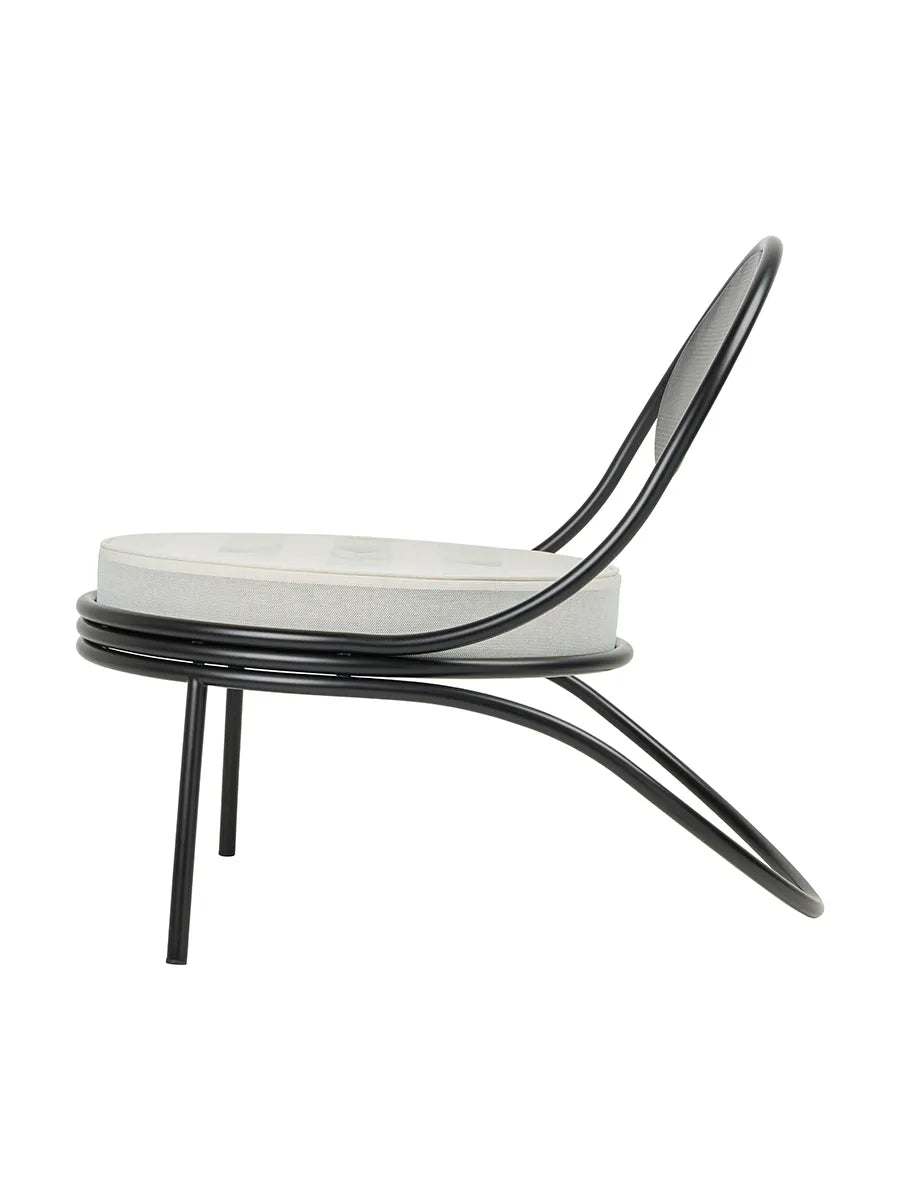 Copacabana Lounge Chair, black semi matt fra GUBI - 7 - Jacobsen Plus