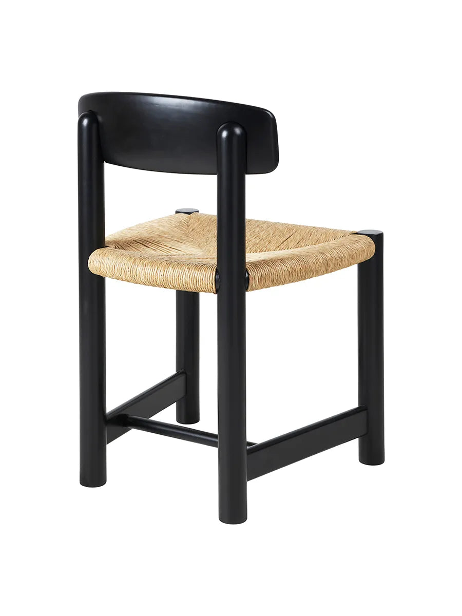 Daumiller Side Chair, black pine fra GUBI