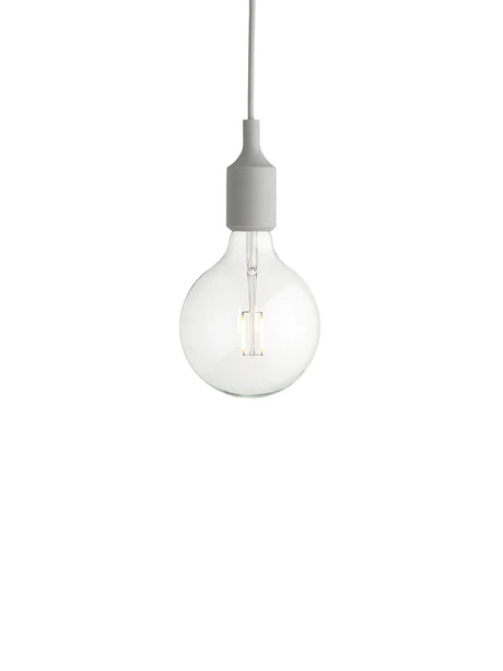 E27 Pendant Lamp fra Muuto - Light grey - Jacobsen Plus