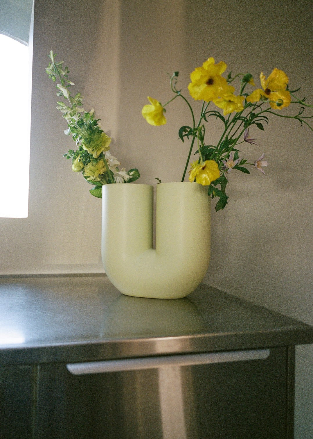 Kink Vase, light green fra Muuto - 2 - Jacobsen Plus