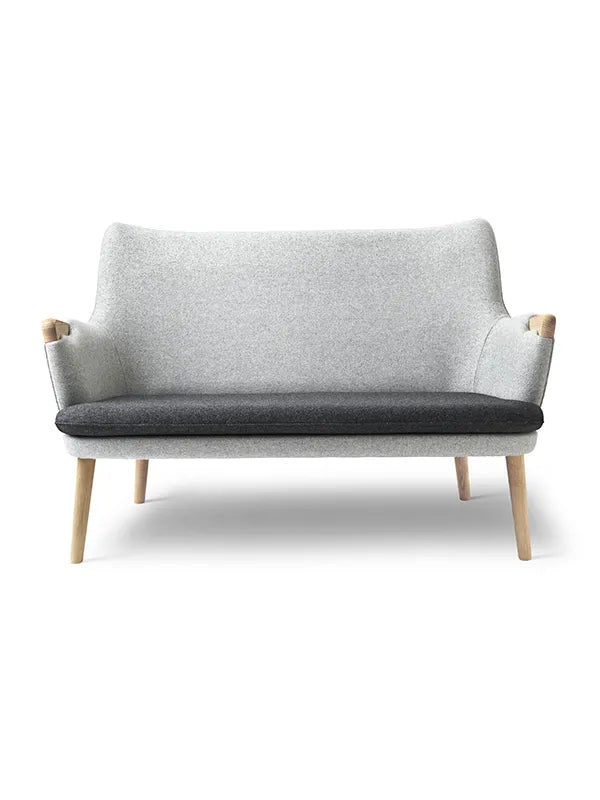 CH72 Sofa af Hans J. Wegner - 1 - Jacobsen Plus
