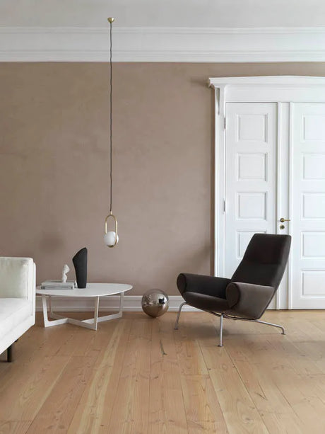 Queen Lænestol af Hans J. Wegner - 2 - Jacobsen Plus
