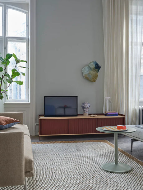 Enfold Sideboard, 186 x 45 cm fra Muuto - Black - Jacobsen Plus