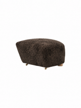 Den Trætte Mand fodskammel, Sheepskin fra Audo Copenhagen - Natural Oak - Sheepskin Espresso - Jacobsen Plus