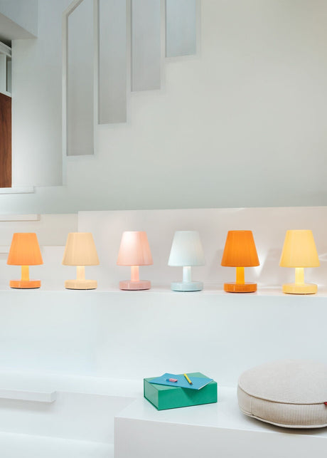 Edison The Ambiance portable bordlampe fra Fatboy - Soft peach - Jacobsen Plus
