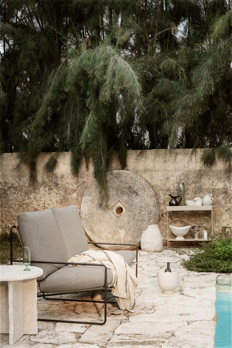 Desert 2-Seater fra Ferm Living - Cashmere - Pure Bouclé - Chestnut - Jacobsen Plus
