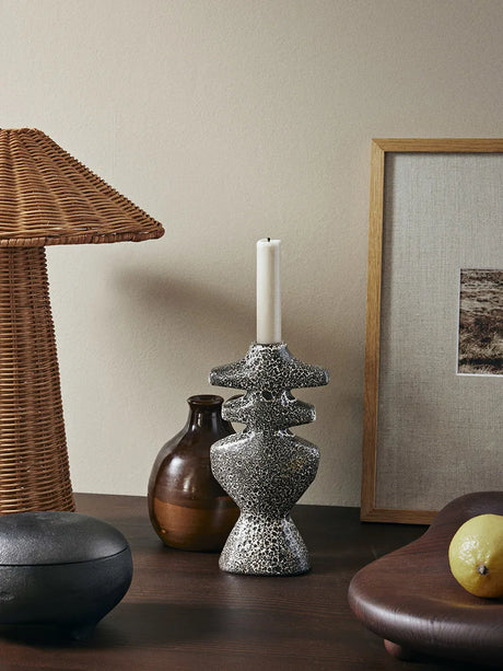 Yara Candle Holder Large, brown spot fra Ferm Living - 2 - Jacobsen Plus