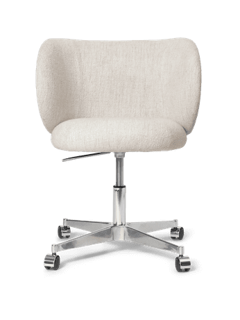 Rico Spisebordsstol w. Castors fra Ferm Living - Boucle - Off-white - Jacobsen Plus