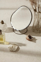 Pond Table Mirror, Dark Chrome fra Ferm Living - 2 - Jacobsen Plus