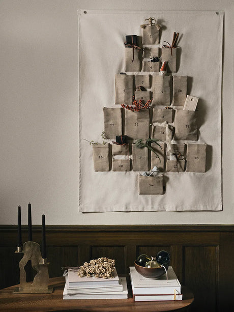 Pine Christmas Calendar, maxi fra Ferm Living - 2 - Jacobsen Plus