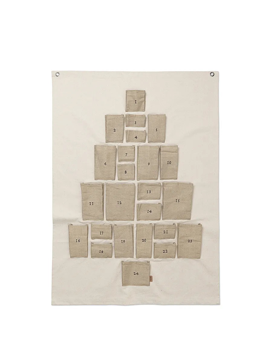 Pine Christmas Calendar, maxi fra Ferm Living - 1 - Jacobsen Plus