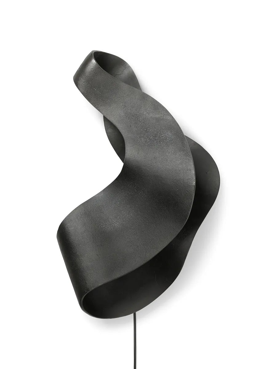 Oyster Wall Lamp fra Ferm Living