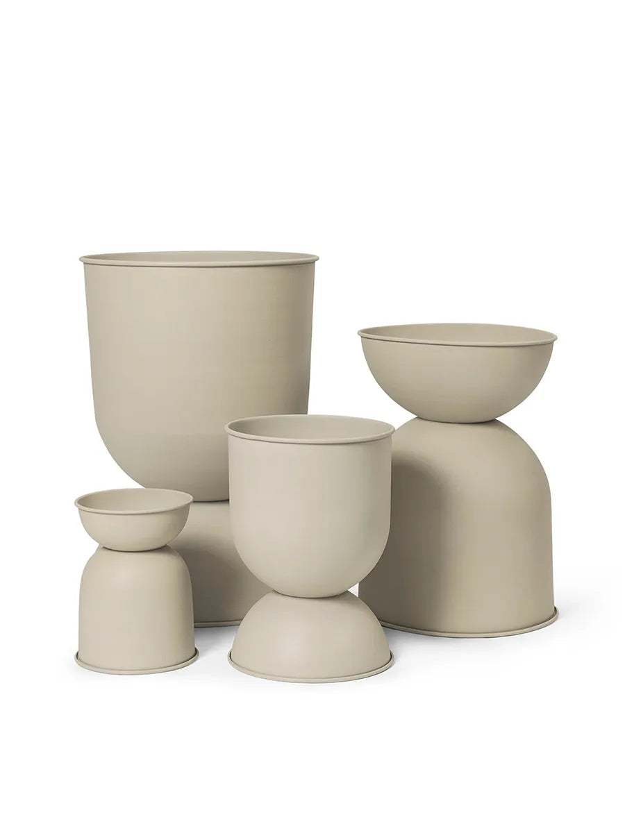 Hourglass Pot, cashmere fra Ferm Living