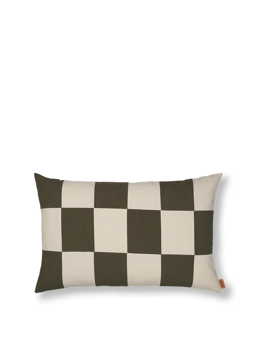 Fold Patchwork Cushion fra Ferm Living - Dark olive - Jacobsen Plus