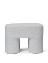 Podo Stool fra Ferm Living - White - Jacobsen Plus
