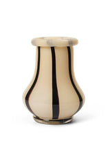 Riban Vase fra Ferm Living - Medium - Jacobsen Plus