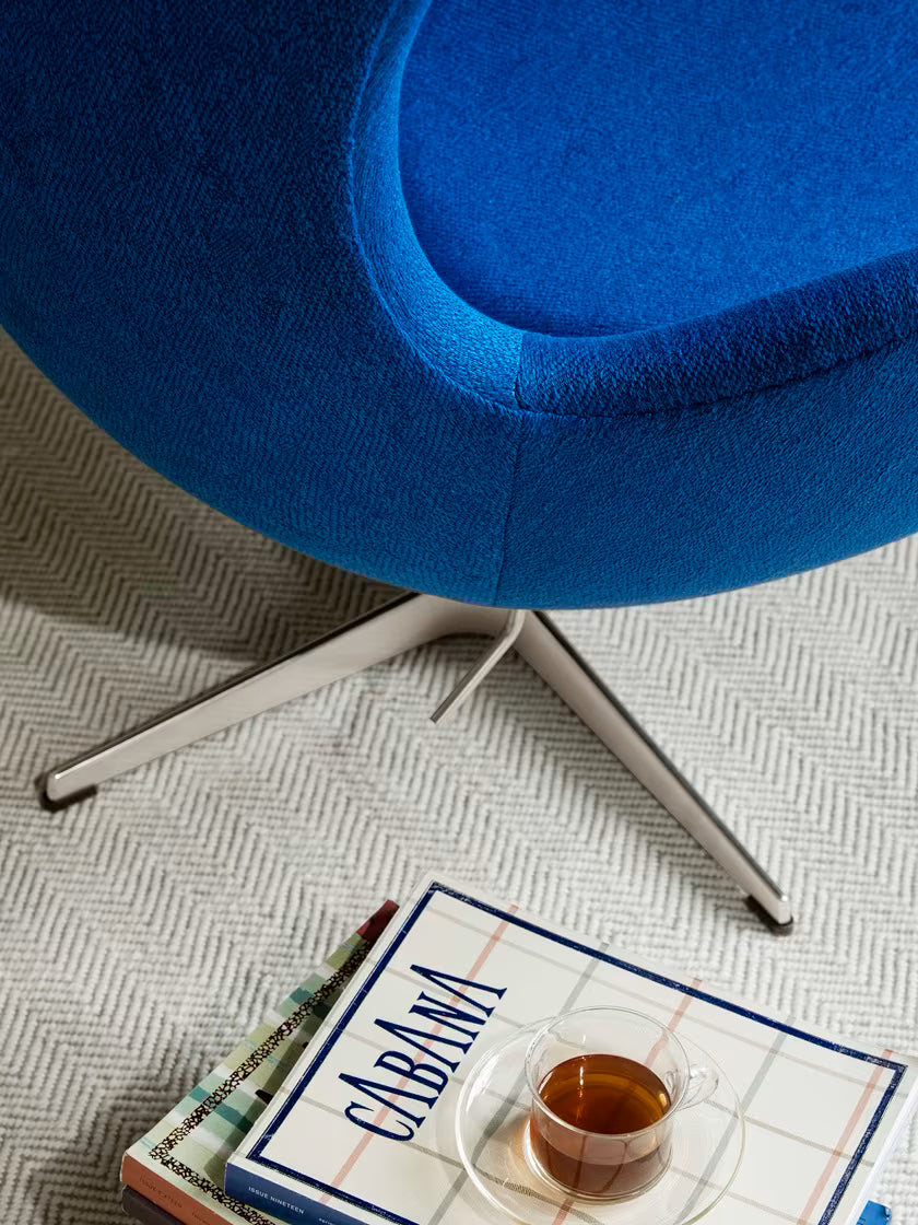 3316 Ægget loungestol, stel i børstet aluminium af Arne Jacobsen - 6 - Jacobsen Plus